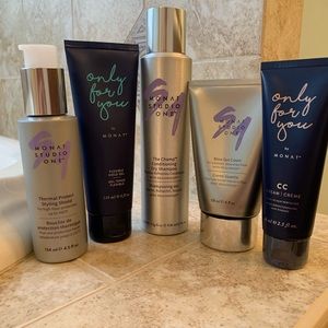 Monat styling products